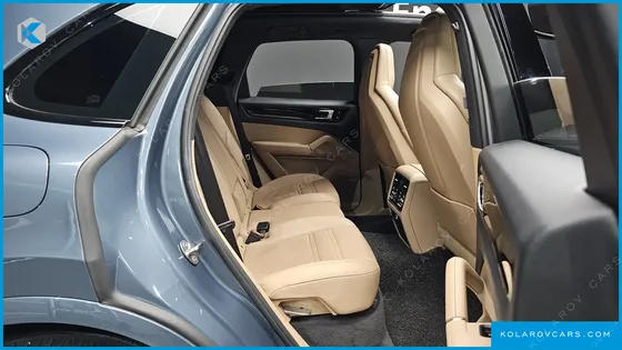 PORSCHE CAYENNE 3.0