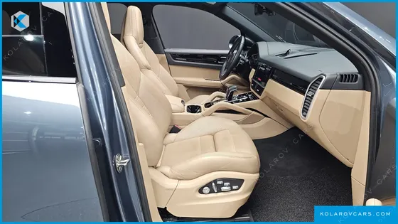 PORSCHE CAYENNE 3.0