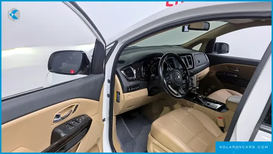 KIA CARNIVAL 9-SEATER NOBLESSE SPECIAL