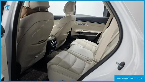 GENESIS GV70 2.5T GASOLINE 2WD