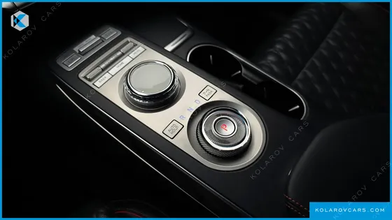 GENESIS GV70 2.5T GASOLINE 2WD