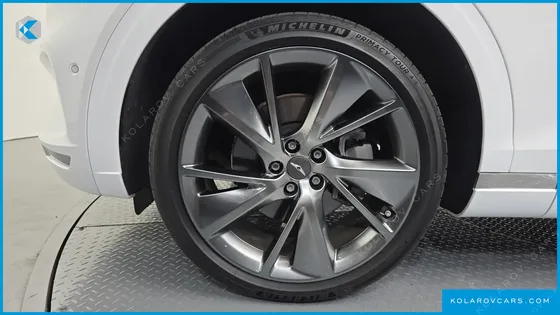 GENESIS GV70 2.5T GASOLINE 2WD