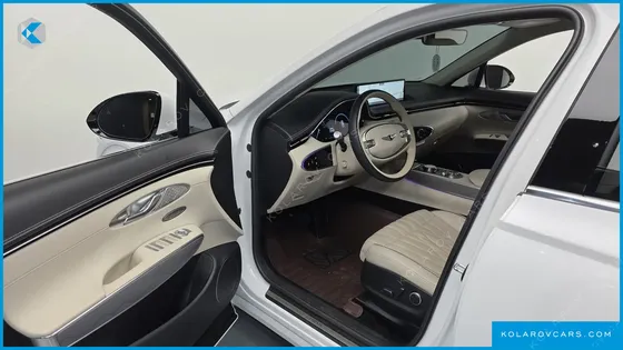 GENESIS GV70 2.5T GASOLINE 2WD