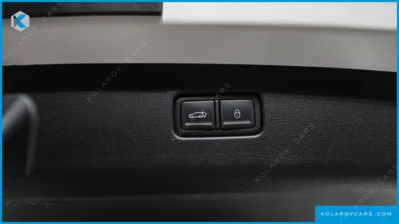 GENESIS GV70 2.5T GASOLINE 2WD