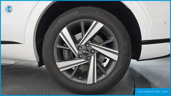 GENESIS GV70 2.5T GASOLINE 2WD