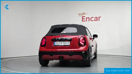 MINI COOPER CONVERTIBLE JCW