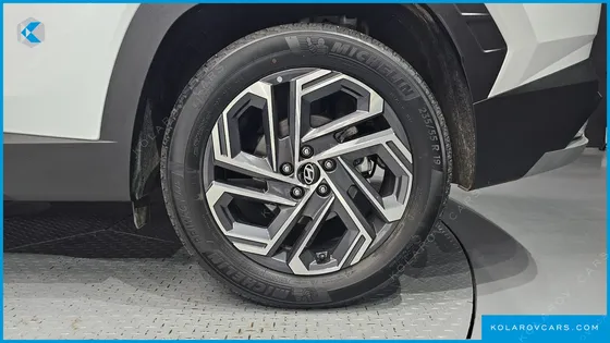 HYUNDAI TUCSON HEV 1.6 2WD
