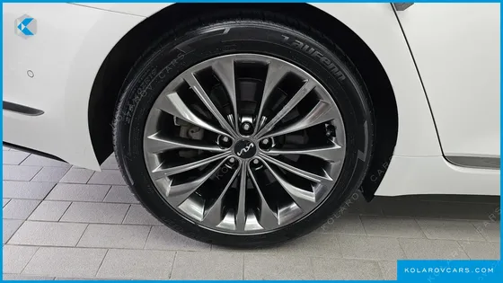 KIA K9 3.3 T-GDI AWD