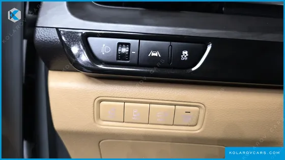 KIA CARNIVAL DIESEL 7-SEATER NOBLESSE