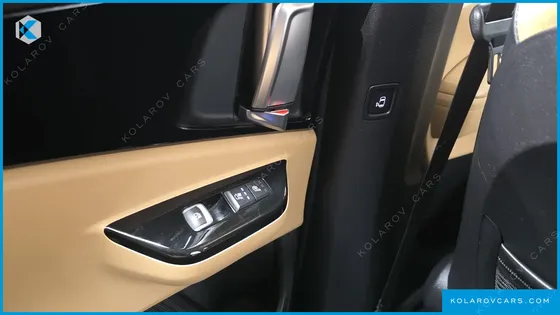 KIA CARNIVAL DIESEL 7-SEATER NOBLESSE