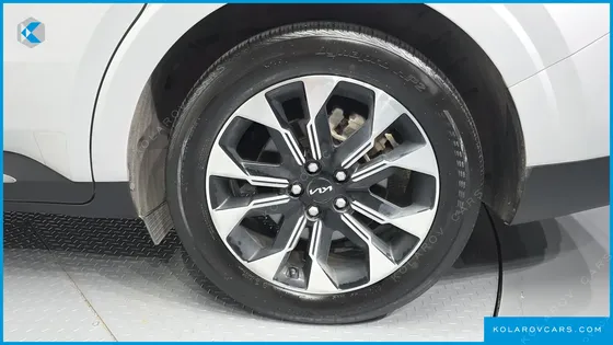 KIA CARNIVAL DIESEL 7-SEATER NOBLESSE