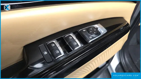 KIA CARNIVAL DIESEL 7-SEATER NOBLESSE