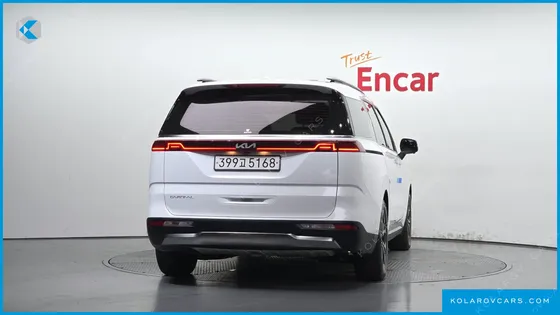 KIA CARNIVAL GASOLINE 7-SEATER SIGNATURE