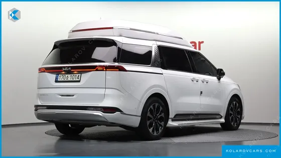 KIA CARNIVAL 7-SEATER HI-LIMOUSINE