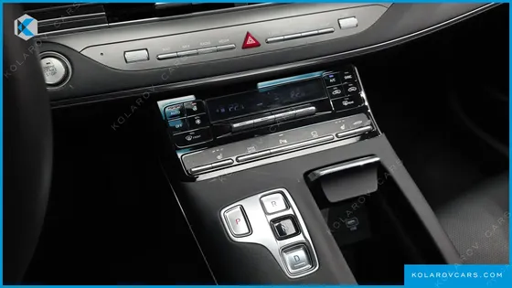 HYUNDAI GRANDEUR 3.0 LPI RENT CAR