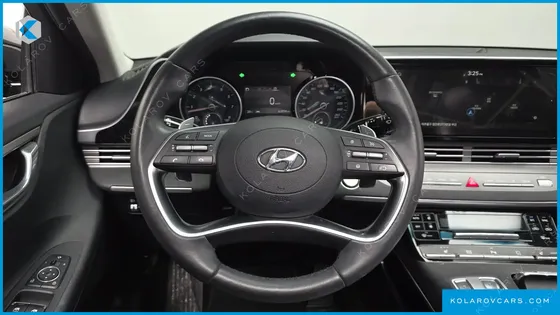 HYUNDAI GRANDEUR 3.0 LPI RENT CAR