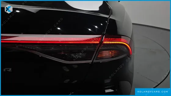 HYUNDAI GRANDEUR 3.0 LPI RENT CAR