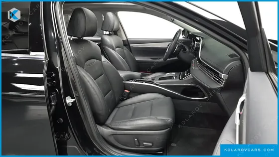 HYUNDAI GRANDEUR 3.0 LPI RENT CAR