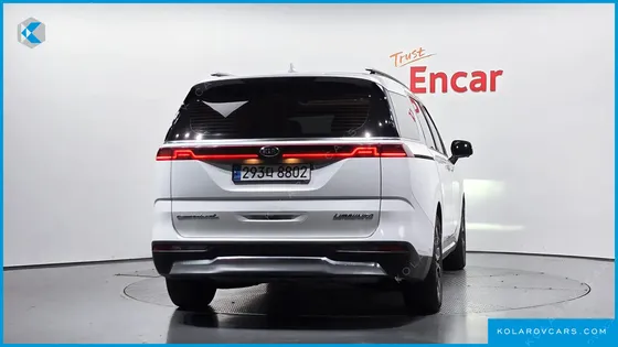 KIA CARNIVAL DIESEL 7-SEATER SIGNATURE