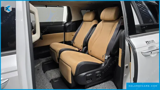 KIA CARNIVAL DIESEL 7-SEATER SIGNATURE