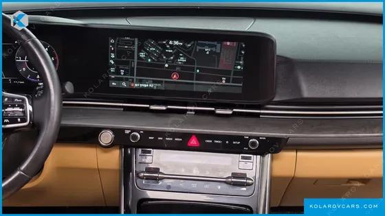 KIA CARNIVAL DIESEL 7-SEATER SIGNATURE