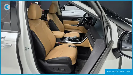 KIA CARNIVAL DIESEL 7-SEATER SIGNATURE