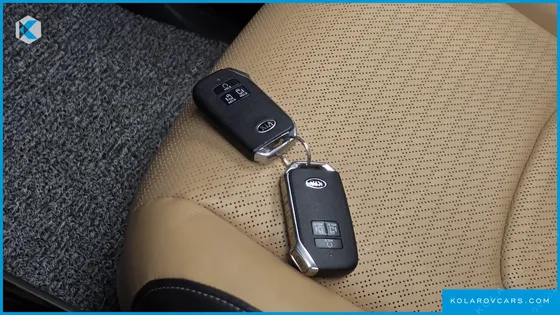 KIA CARNIVAL DIESEL 7-SEATER SIGNATURE