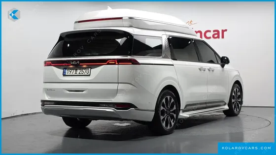 KIA CARNIVAL GASOLINE 7-SEATER HI-LIMOUSINE