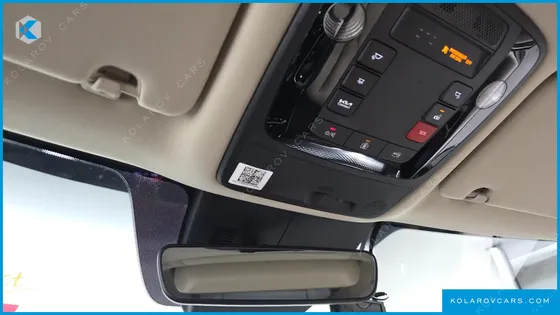 KIA CARNIVAL GASOLINE 7-SEATER HI-LIMOUSINE