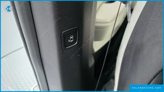 KIA CARNIVAL DIESEL 9-SEATER NOBLESSE