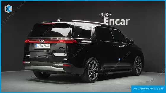 KIA CARNIVAL GASOLINE 9-SEATER SIGNATURE
