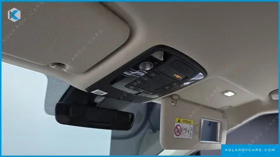 KIA CARNIVAL DIESEL 9-SEATER HI-LIMOUSINE
