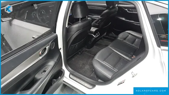 HYUNDAI GRANDEUR 3.0 LPI RENT CAR