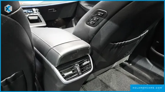 HYUNDAI GRANDEUR 3.0 LPI RENT CAR