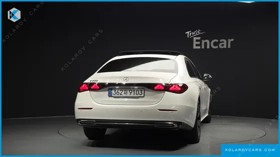 MERCEDES E-CLASS E200 AVANTGARDE