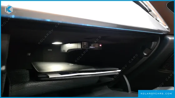 MERCEDES E-CLASS E200 AVANTGARDE