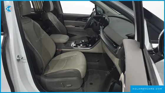 KIA CARNIVAL GASOLINE 9-SEATER HI-LIMOUSINE