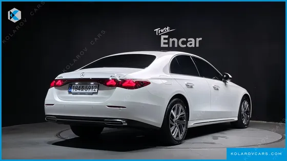 MERCEDES E-CLASS E220D 4MATIC EXCLUSIVE