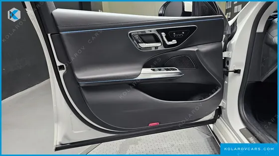 MERCEDES E-CLASS E220D 4MATIC EXCLUSIVE