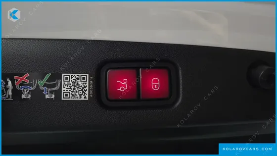 MERCEDES E-CLASS E200 AMG LINE