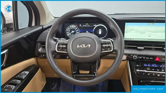 KIA CARNIVAL DIESEL 9-SEATER NOBLESSE