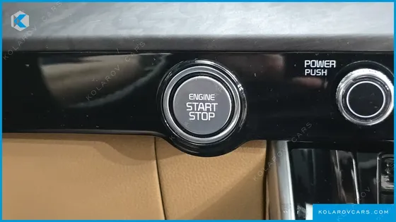 KIA CARNIVAL DIESEL 9-SEATER NOBLESSE
