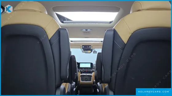 KIA CARNIVAL DIESEL 9-SEATER NOBLESSE