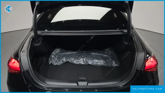 MERCEDES E-CLASS E300 4MATIC AMG LINE