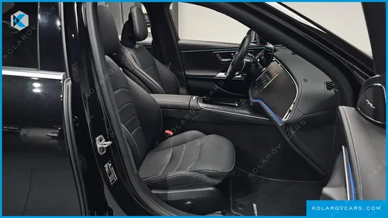 MERCEDES E-CLASS E300 4MATIC AMG LINE