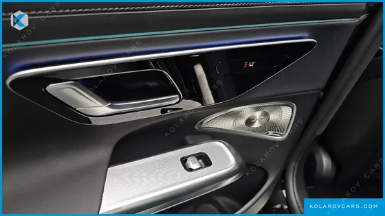 MERCEDES E-CLASS E300 4MATIC AMG LINE