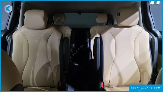 KIA CARNIVAL DIESEL 9-SEATER PRESTIGE