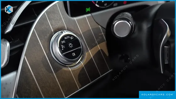 MERCEDES E-CLASS E300 4MATIC EXCLUSIVE