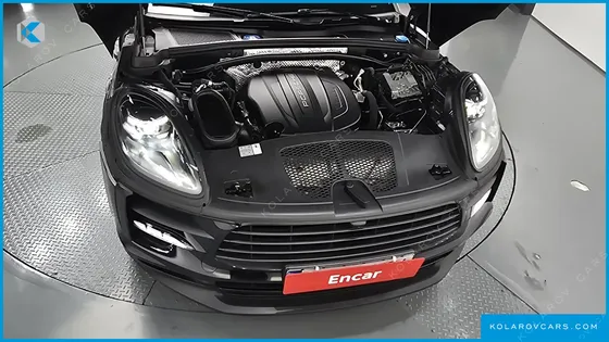 PORSCHE MACAN 2.0