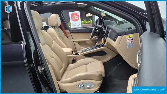 PORSCHE MACAN 2.0